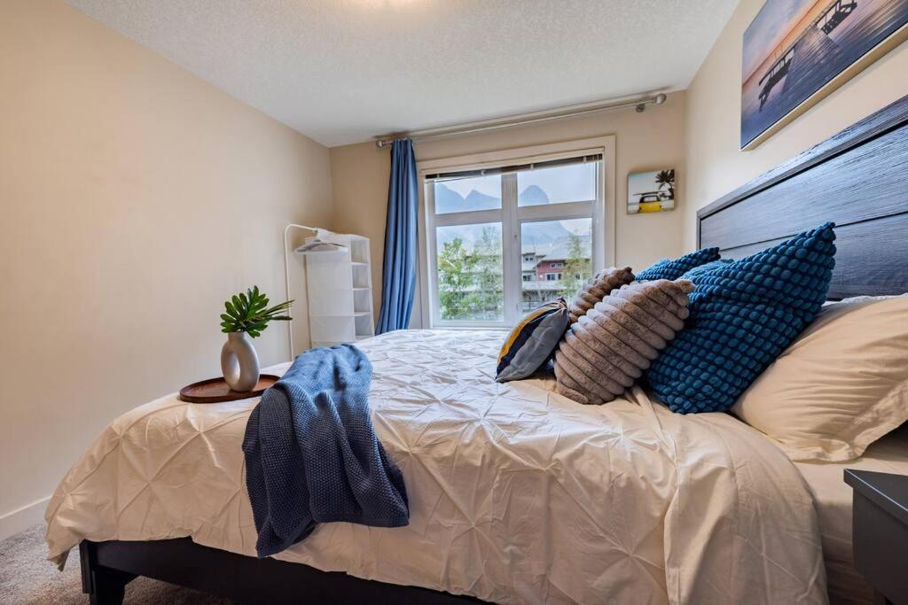 Lux 2Br/3Bd Suite/Mountain View! Canmore Exterior foto